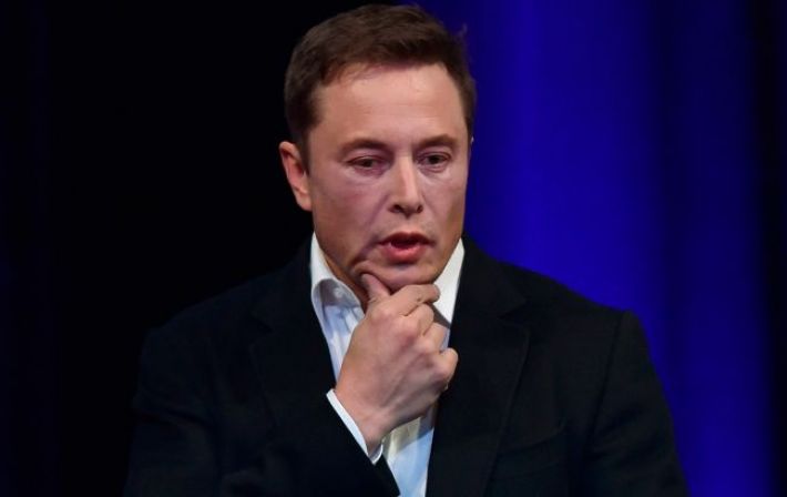 Инвесторы призвали правление Tesla наложить санкции на Илона Маска из-за антисемитского скандала