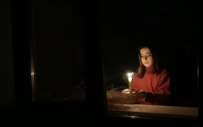 Запаліть свічку, щоб подарувати тепло бійцям: до роковин Голодомору в Україні запускають символічну акцію