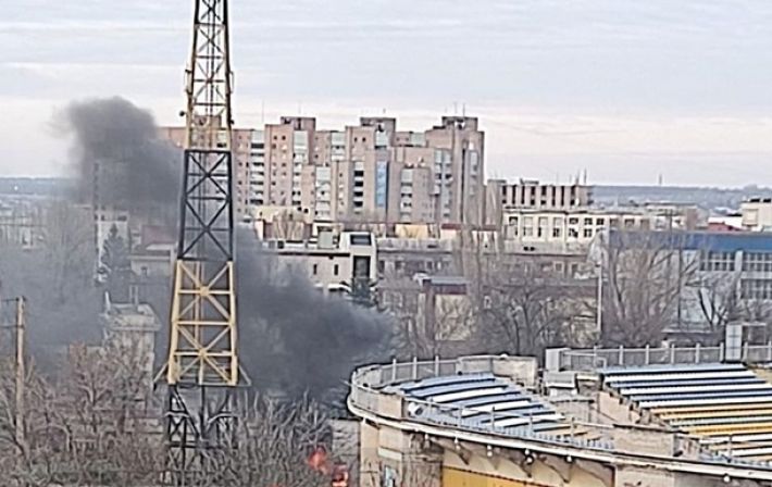 В Луганске взорвался автомобиль: оккупанты сообщили о гибели 