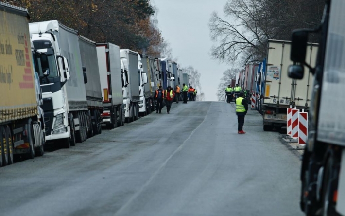 Военный ВСУ эмоционально обратился к украинцам из-за блокады границы в Польше