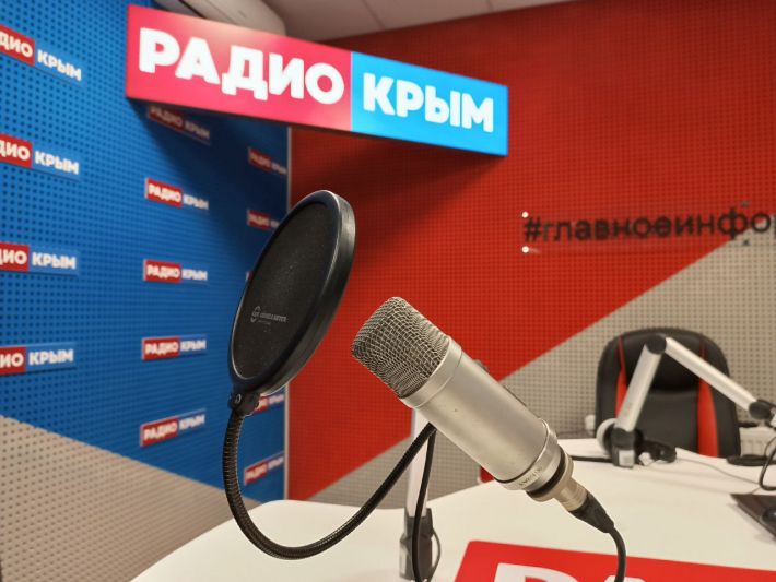 В оккупированном Мелитополе появилась новая радиоволна - "конкурс" выиграла компания из Крыма (фото)