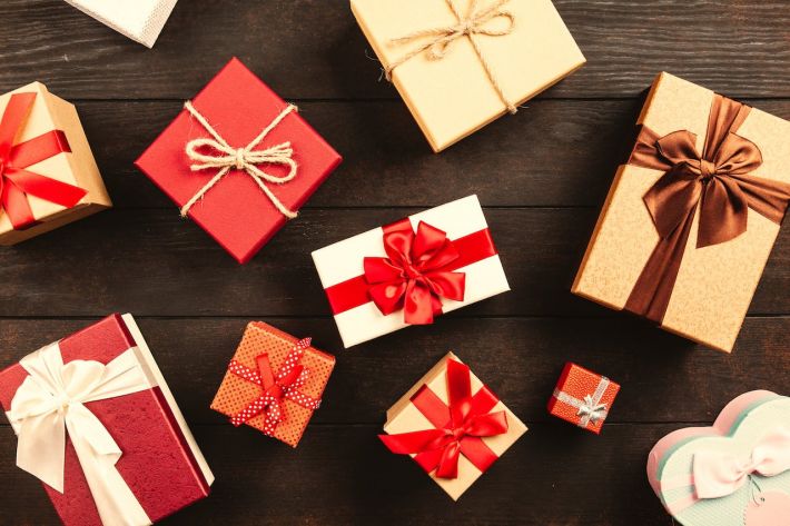 Які подарунки не слід дарувати на Новий рік: вони можуть образити і засмутити