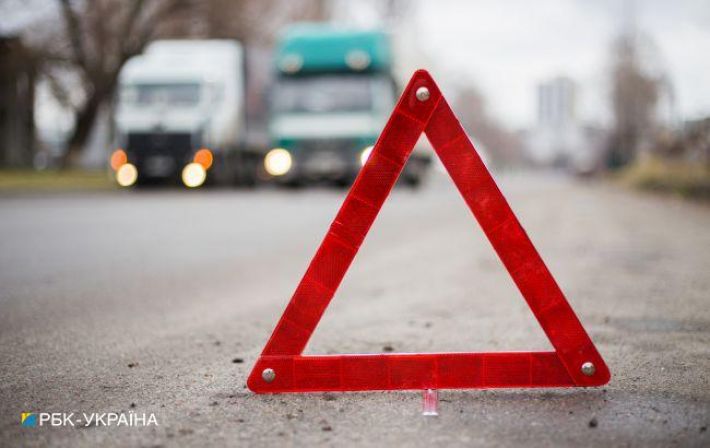 Во Львовской области авто с военными попало в ДТП: есть погибшие