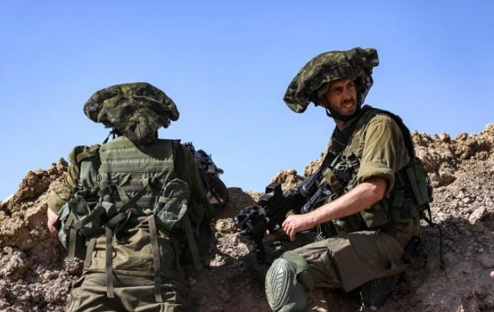Израильские военные обнаружили туннели и оружие в домах лидеров ХАМАСа