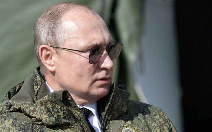Электронные повестки в РФ: Путин разрешил ставить людей на учет без личной явки