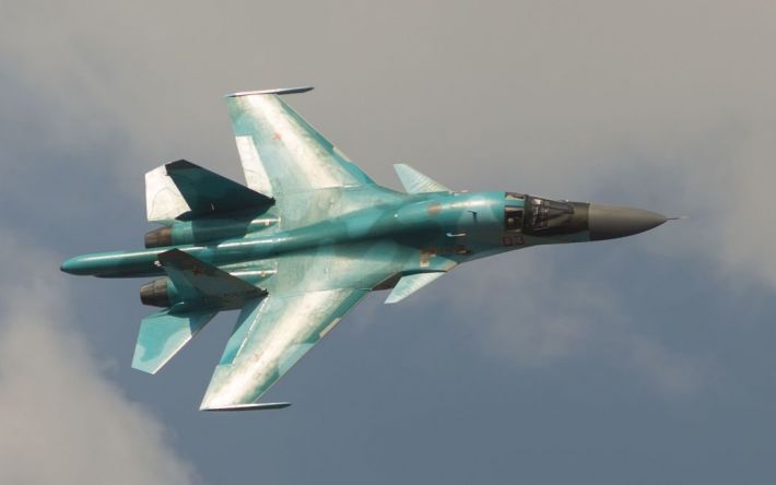 Россияне пытаются найти новые точки для сброса бомб после сбития трех Су-34 — Гуменюк