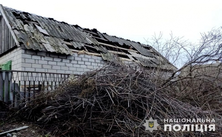 Есть погибшие и раненые: полицейские показали последствия вражеского обстрела Запорожской области 2