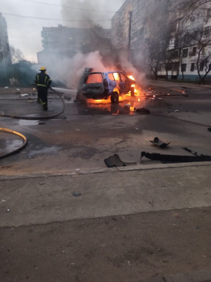 Кто еще пострадал в Мелитополе во время взрыва машины погибшего смотрящего по транспорту Ивана Ткача (фото, видео)
