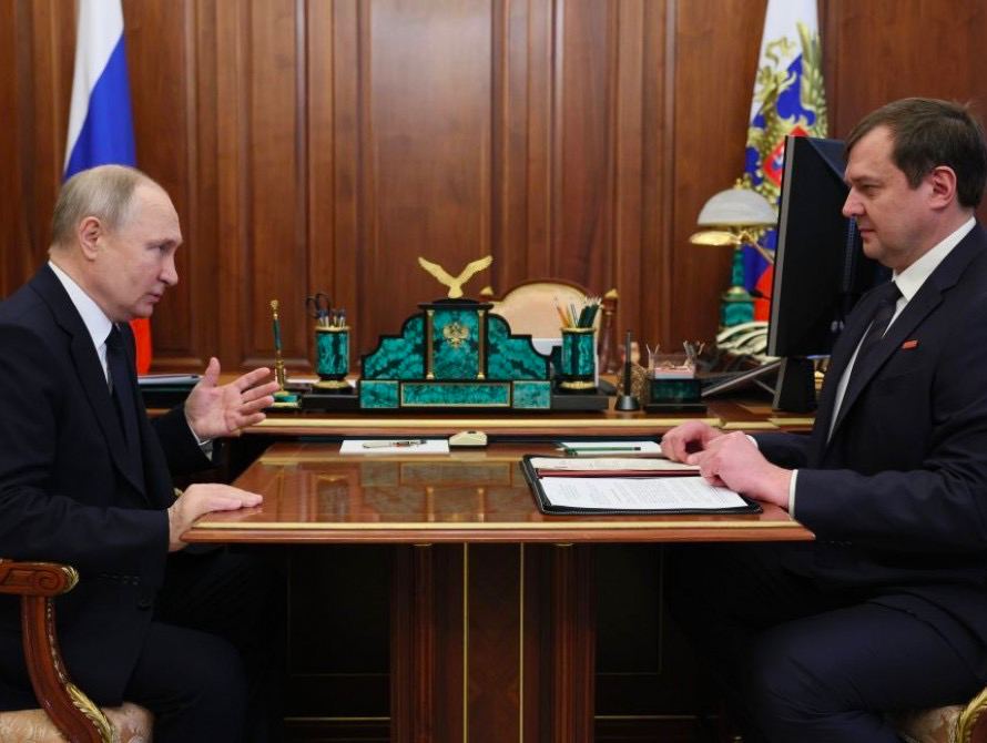 Просьбу дать 600 вагонов Балицкий озвучил Путину и во время последней своей встречи в Москве.