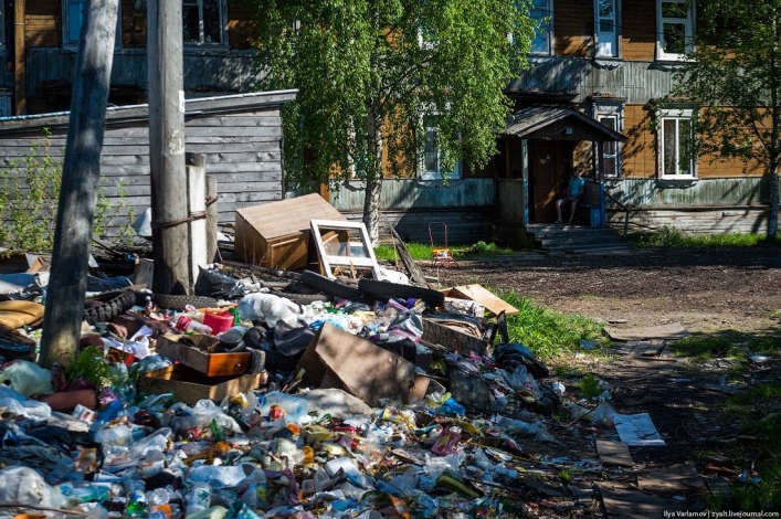 Фото бараков, построенных почти век назад, в 30-х годах прошлого века.