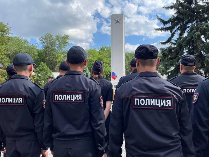В Мелитопольском районе трусливые полицаи присягнули на верность рф 1