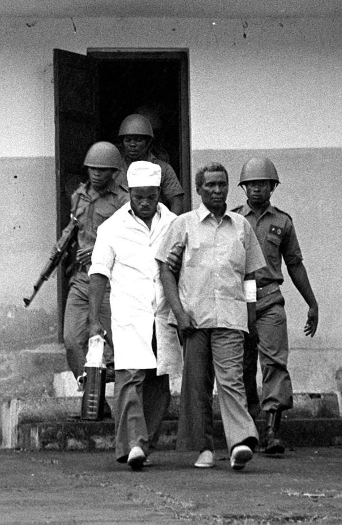 Наименее известный случай произошел с диктатором из Экваториальной Гвинеи, которого звали  Франсиско Масиас Нгема.