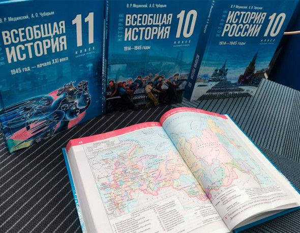 “Новый единый учебник по истории россии объективно излагает роль Иосифа Сталина в жизни страны”