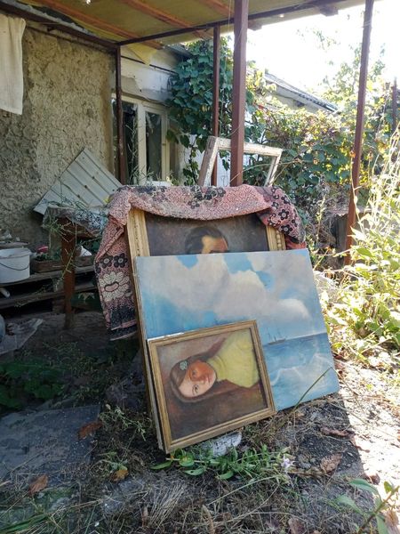 Дочь художника согласилась на эвакуацию картин в Запорожье. 