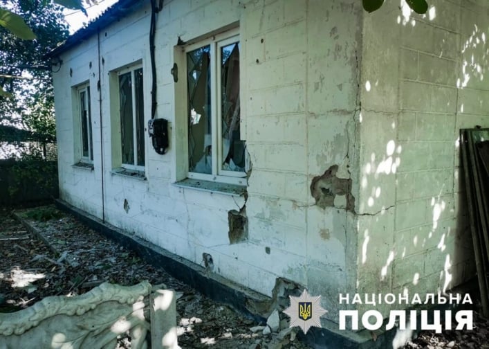 Внаслідок артилерійських та авіаційних атак Оріхова, Преображенки та Гуляйполя зруйновані оселі мирних жителів