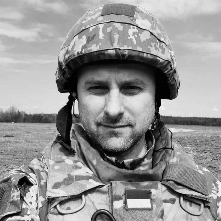 во время вражеского минометного обстрела позиции подразделения погиб энергодарец Ярослав Дубиченко.