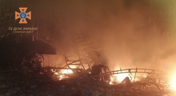 Из-за вражеского обстрела в Гуляйполе и Орехове вспыхнули два пожара