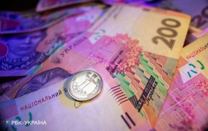 Плюс 100 млрд гривень: ПФУ показав, як зросли виплати пенсій за рік