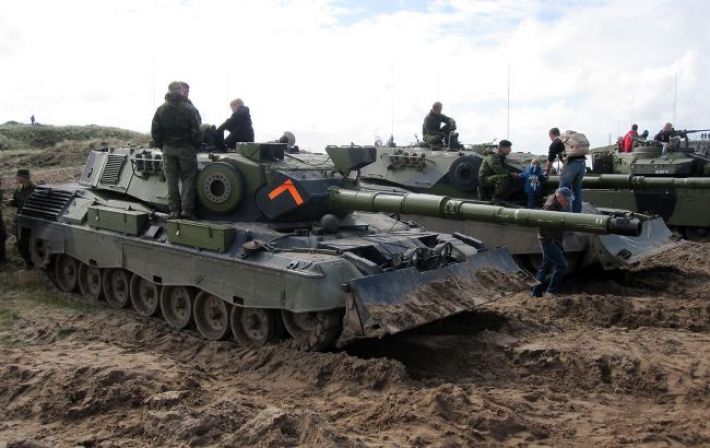Дроны, БТРы и снаряды для танков: Германия передала новое оружие Украине