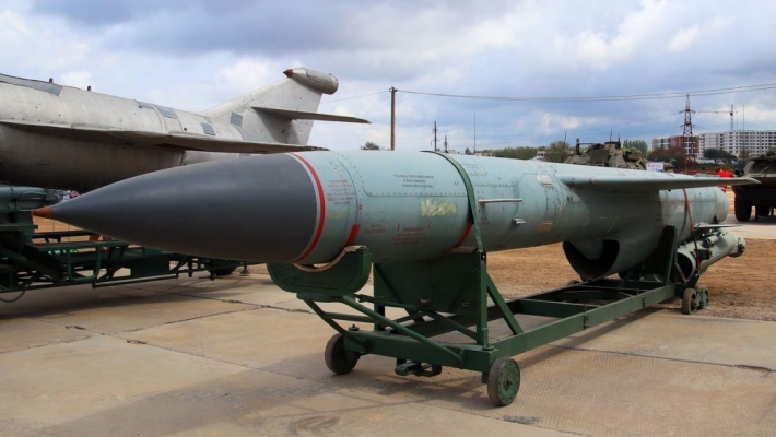 РФ может привлекать сверхзвуковую ракету П-35 для отвлечения нашей ПВО: эксперт сообщил, что нужно для ее уничтожения