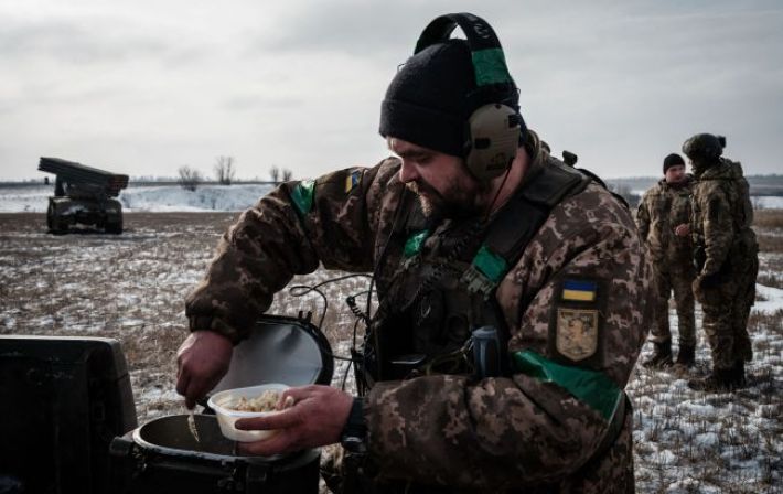 Более 800 оккупантов и 61 артилерийская система. Генштаб обновил потери РФ в Украине