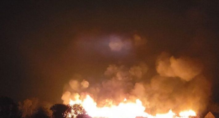 Пожежа на об' єкті інфраструктури - наслідки атаки БПЛА по Запоріжжю