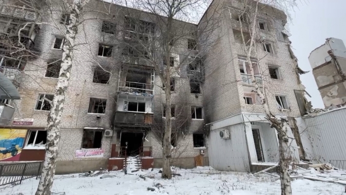 Россияне разрушили Гуляйполе: Спасатели показали видео помощи жителям города (видео)