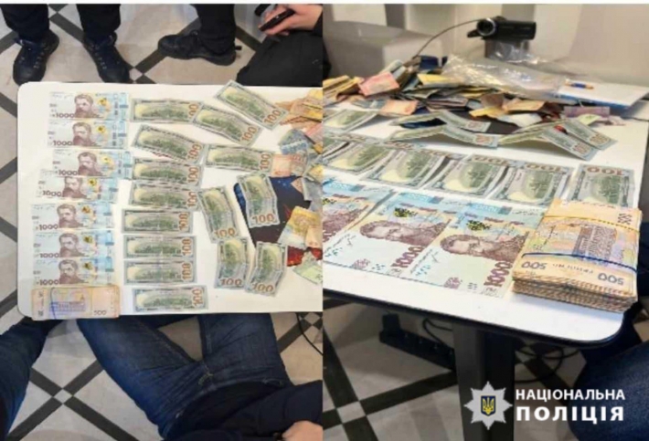 На Прикарпатье жители Запорожья провернули мошенническую схему на полсотни тысяч гривен