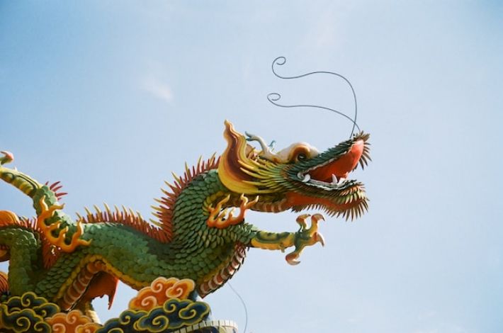 Китайський новий Рік Дракона на порозі: яким знакам Зодіаку він принесе щастя