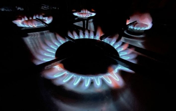 Теплая зима и рекордные запасы обвалили цены на газ в Европе