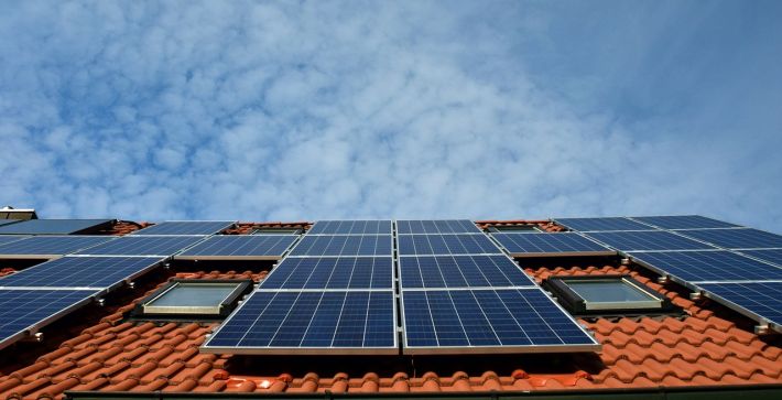 Скільки потрібно сонячних батарей на будинок?