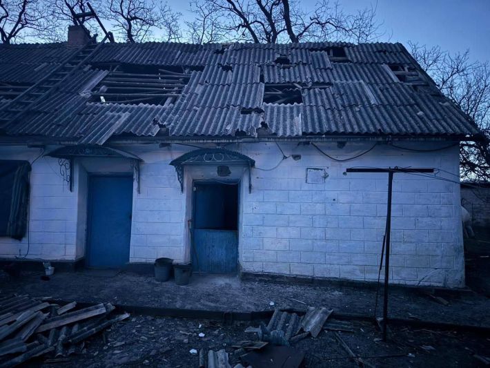 В Запорожской области российские оккупанты убили пенсионерку и ранили еще двух человек