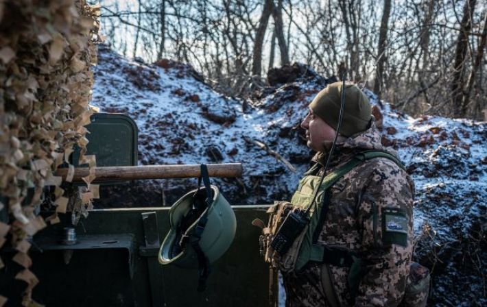 Почему украинским военным пришлось выйти из Ласточкино: мнения экспертов