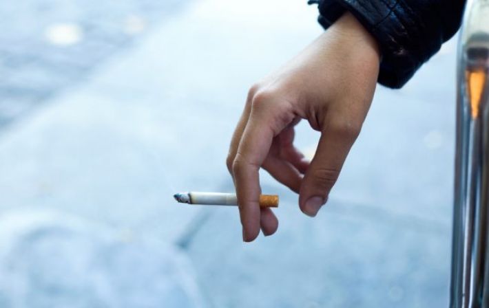 Захистіть своїх близьких: поради МОЗ проти пасивного куріння