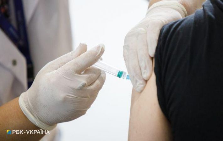Чи можна вакцинуватись від раку: відповідь МОЗ