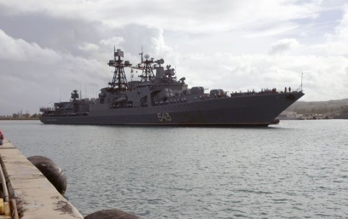 Российский фрегат с "Калибрами" и "Цирконами" зашел в порт Катара: названа цель визита