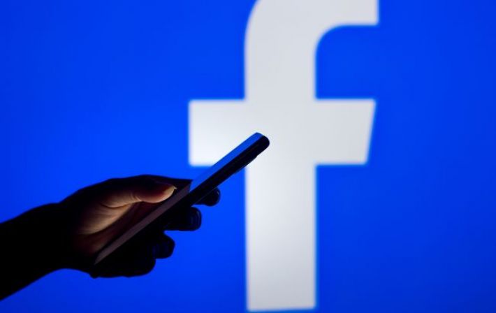 У Facebook и Instagram произошел масштабный сбой