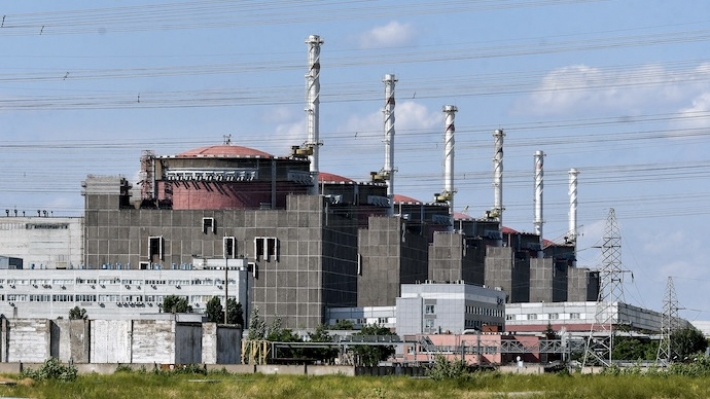 Оккупанты заблокировали пропуска сотрудникам Запорожской АЭС, которые не подписали фейковые контракты