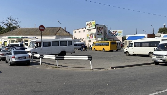 Был один и тот отменили: жители Мелитопольщины жалуются на отсутствие общественного транспорта