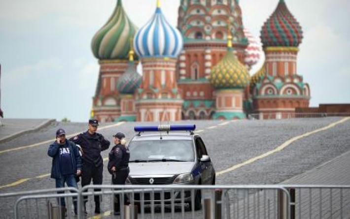 В Москве полицию перевели на усиленный режим из-за "угрозы терактов"