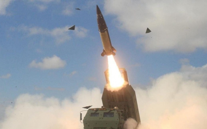 США в новом пакете помощи готовятся передать Украине партию ракет ATACMS — Politico