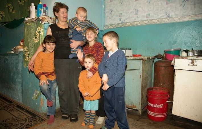 Не можешь - научим, не хочешь - заставим: оккупанты будут готовить мелитопольских детей к семейной жизни