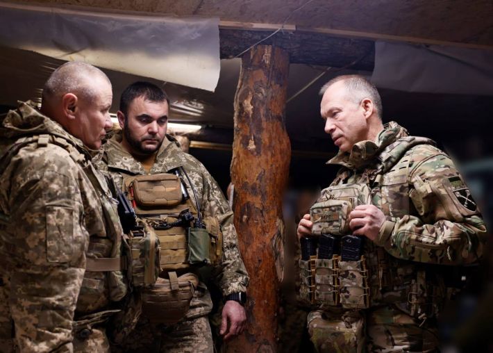 "Обстановка остается сложной": главнокомандующий ВСУ посетил Мелитопольское направление и рассказал о текущей ситуации