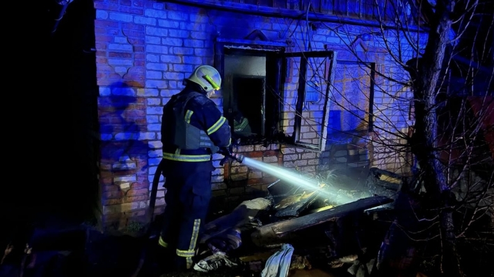 Вчера в Запорожье загорелся жилой дом