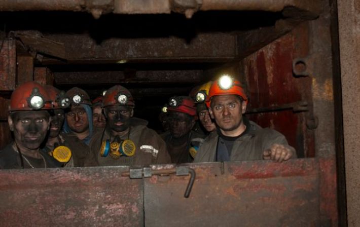 В России обрушилась шахта: под завалами есть люди