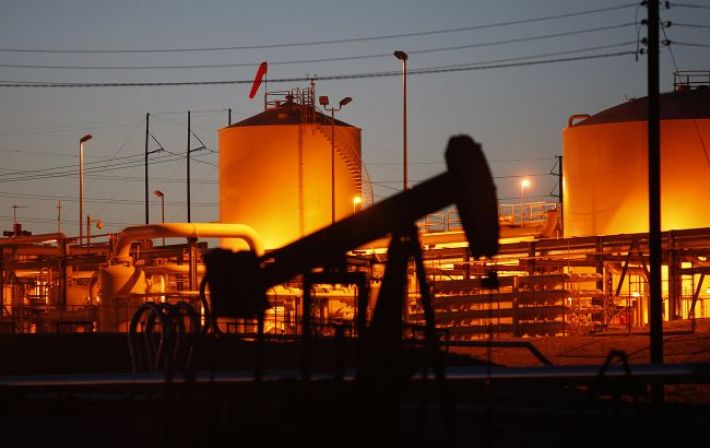 Дроны вывели из строя 10-15% нефтеперерабатывающих мощностей России, - Bloomberg