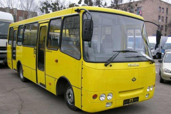Стало відомо, як в Запоріжжі працюють автобуси та тролейбуси після відкриття руху через греблю ДніпроГЕС