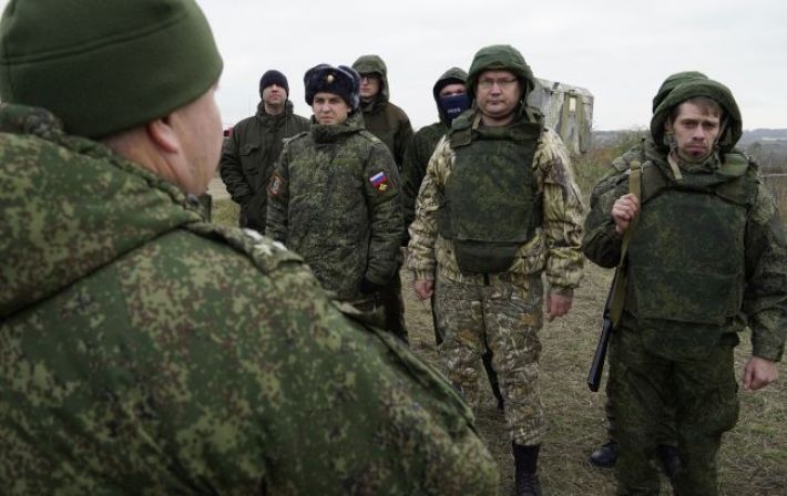 России не хватает солдат на новые военные округа из-за войны в Украине, - британская разведка
