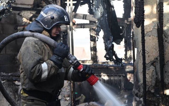 В Бєлгородській області жаліються на обстріли, в одному з будинків сталась пожежа