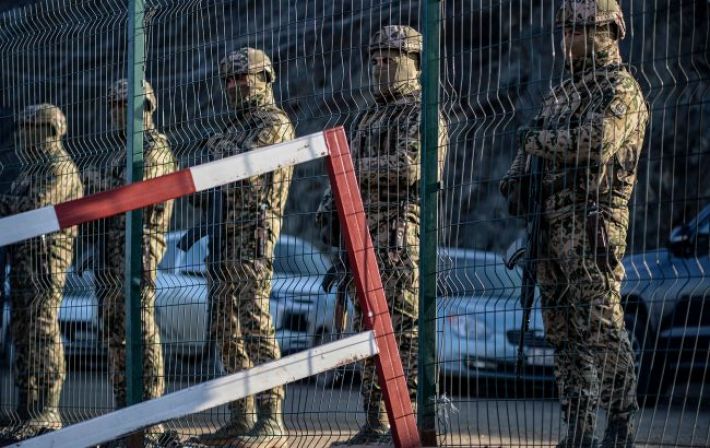 Азербайджан обвинил Армению в накоплении войск возле границы. Ереван отрицает